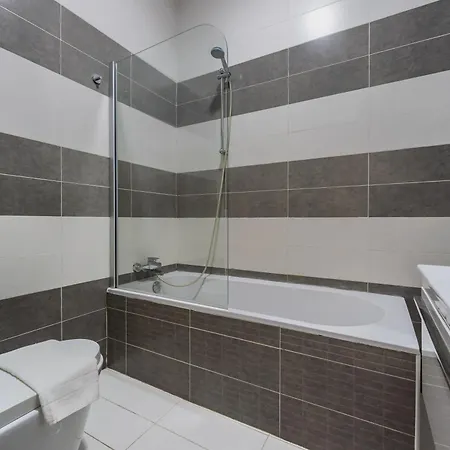 Duplex House In The Heart Of St Julians By Sf Homes سانت جوليان